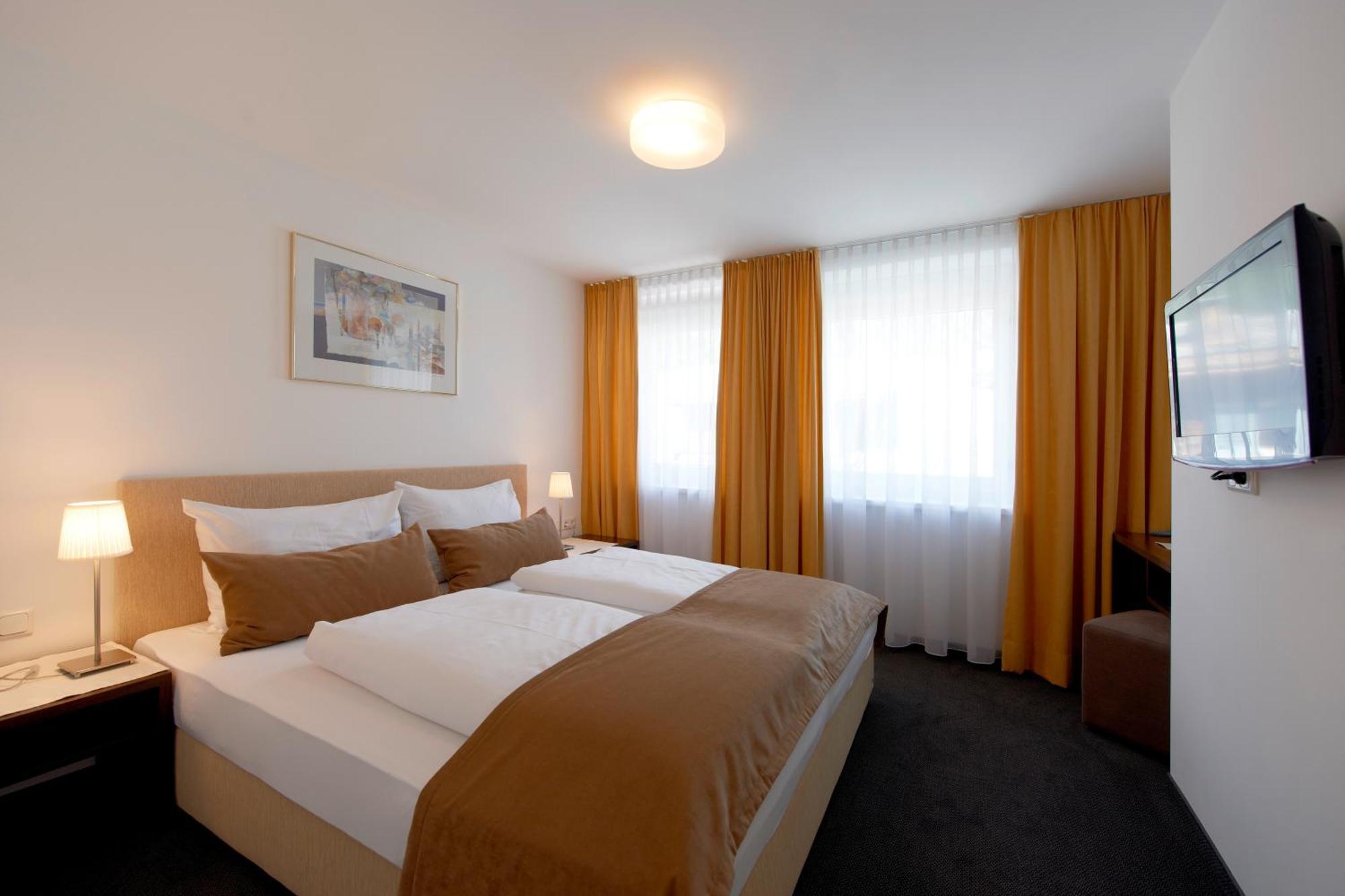 Hotel Garni Tannleger B&B บรานด์ ภายนอก รูปภาพ