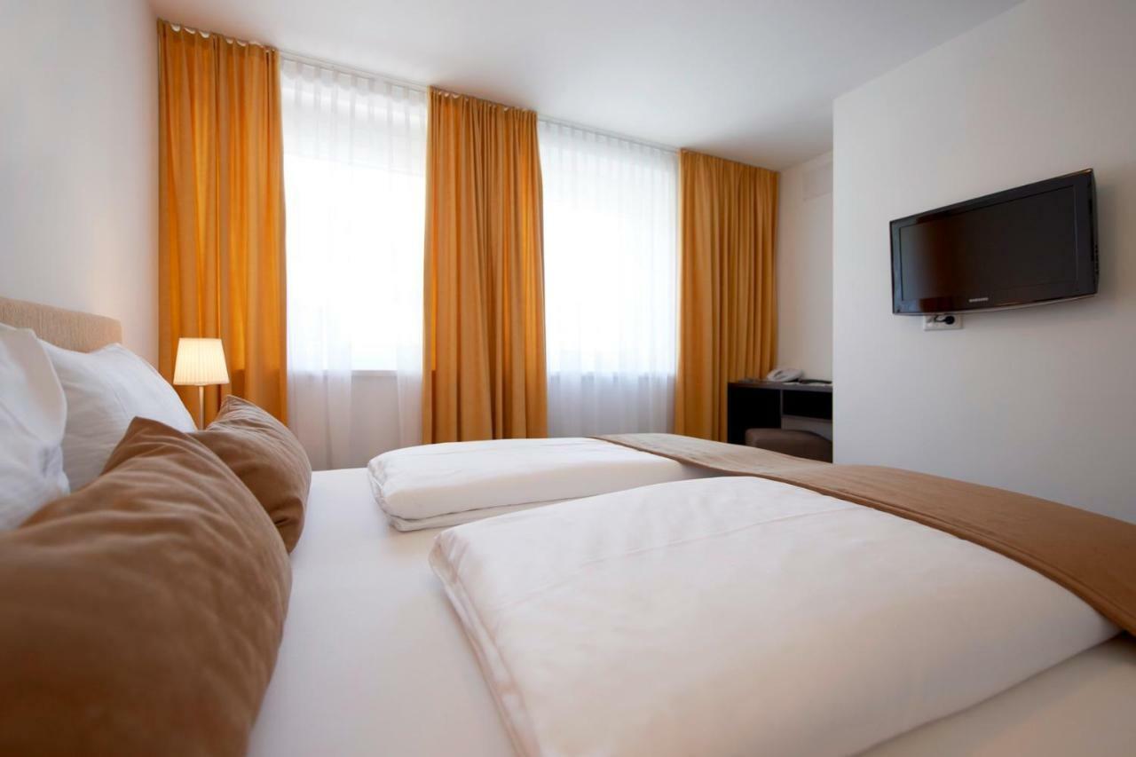 Hotel Garni Tannleger B&B บรานด์ ภายนอก รูปภาพ